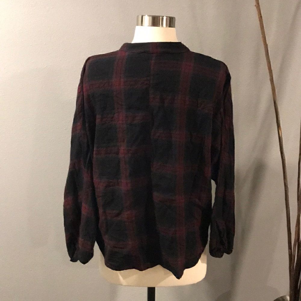 Lovestitch Plaid Top   - Picture 4 of 6